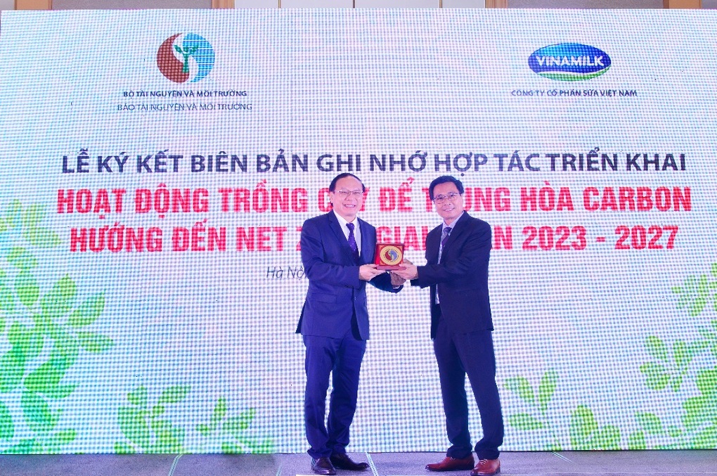 Vinamilk tiên phong trồng cây, hướng đến mục tiêu Net Zero 2050 - 5 Vinamilk tiên phong trồng cây, hướng đến mục tiêu Net Zero 2050 - 5