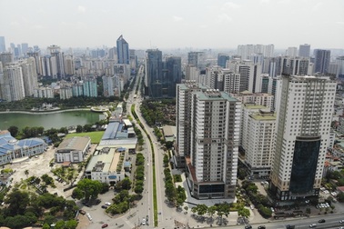 Vẫn khó với tay đến nhà giá rẻ 15 triệu đồng/m2