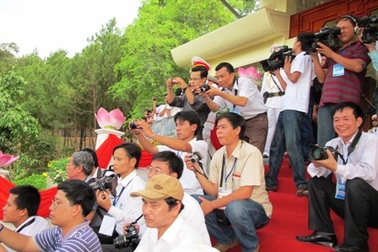 Mắt sáng, lòng trong, bút sắc là đạo đức, lương tâm của người viết báo