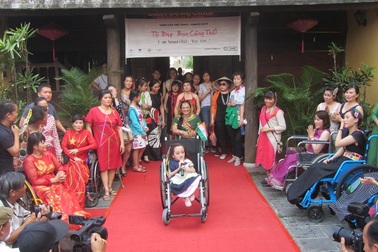 “Bạn hát hay, múa giỏi- bạn đẹp theo một cách riêng"