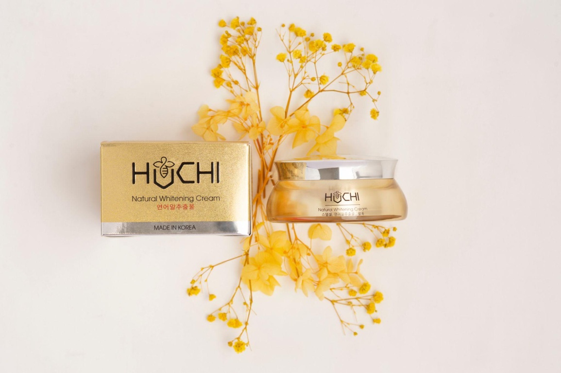 Kem dưỡng trắng da chứa tế bào gốc tự thân Huchi có gì khiến phái đẹp săn đón? - 2