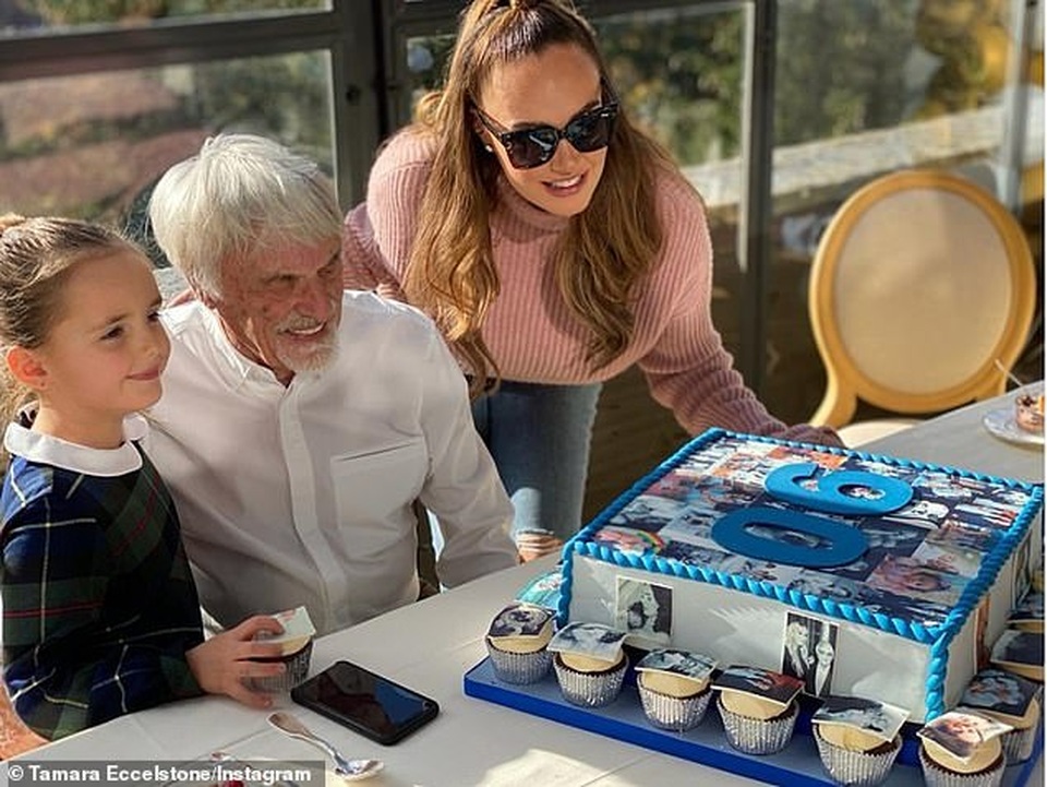 Tỷ phú U90 Bernie Ecclestone đón sinh nhật ấm áp bên con cháu - 1 Tỷ phú U90 Bernie Ecclestone đón sinh nhật ấm áp bên con cháu - 1
