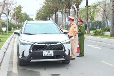 "Bắt bài" né CSGT của tài xế vi phạm nồng độ cồn