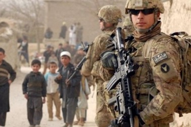 Cuộc chiến tại Syria: Mỹ lần đầu tiên là “kẻ chầu rìa”