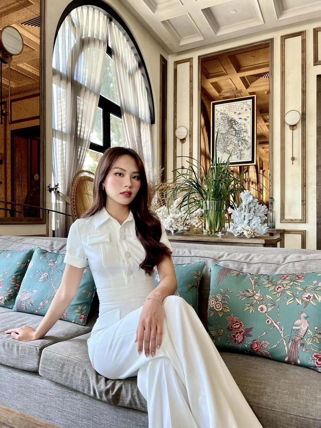 Hoa hậu Mai Phương 1 năm nhiệm kỳ: Ồn ào nhảy gợi cảm, thay đổi sắc vóc - 8 Hoa hậu Mai Phương 1 năm nhiệm kỳ: Ồn ào nhảy gợi cảm, thay đổi sắc vóc - 8