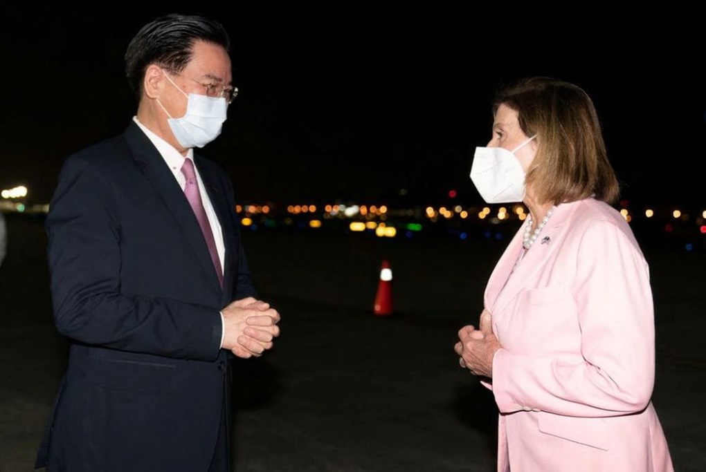 Trung Quốc triệu Đại sứ Mỹ, cảnh báo hậu quả sau chuyến thăm của bà Pelosi - 1 Trung Quốc triệu Đại sứ Mỹ, cảnh báo hậu quả sau chuyến thăm của bà Pelosi - 1