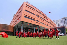 Công bố học phí lớp 10 trường tư ở TPHCM: Cao nhất gần 60 triệu đồng/tháng