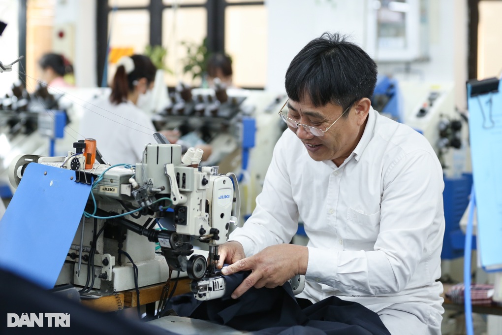 Đề xuất giảm giờ làm để công nhân tìm bạn đời: Người lao động tâm đắc - 3