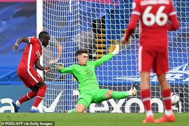 Kai Havertz và Kepa bị chê tơi tả sau trận thua trước Liverpool