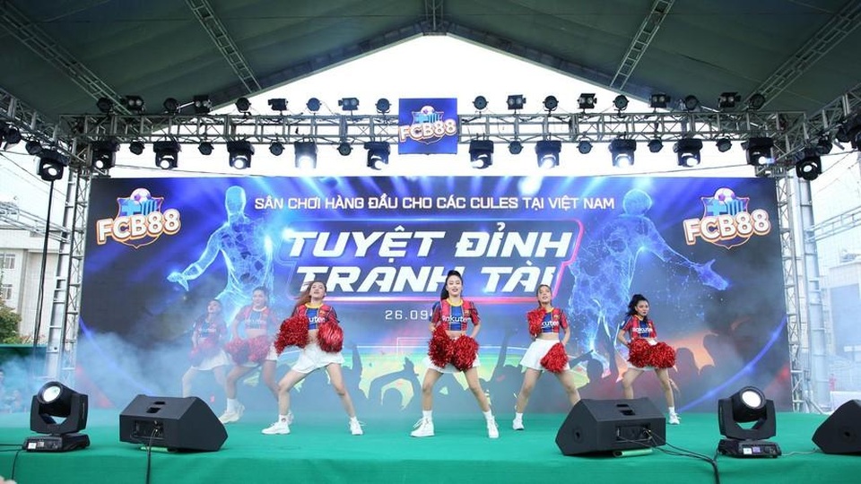 Siêu hùng tranh đấu - Sân chơi hàng đầu cho các Cule tại Việt Nam - 1 Siêu hùng tranh đấu - Sân chơi hàng đầu cho các Cule tại Việt Nam - 1