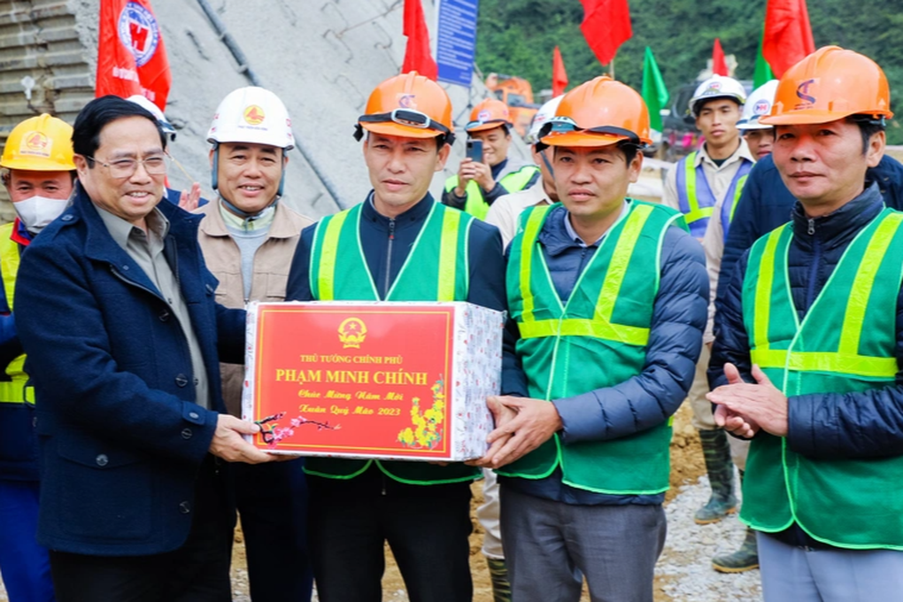 Thủ tướng: Sẽ có rất nhiều vị trí, cung đường đẹp trên cao tốc Bắc - Nam - 4 Thủ tướng: Sẽ có rất nhiều vị trí, cung đường đẹp trên cao tốc Bắc - Nam - 4