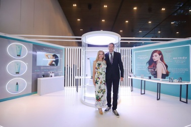 Hush and Hush ra mắt bộ sản phẩm mới hỗ trợ kích thích mọc chăm sóc tóc toàn diện