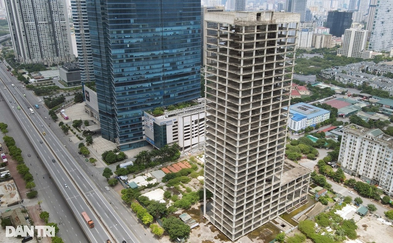 Bộ Xây dựng yêu cầu Vicem hồi sinh tòa tháp nghìn tỷ đồng trên đất vàng - 1