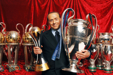 Silvio Berlusconi: Tầm nhìn vượt thời đại, thay đổi lịch sử AC Milan
