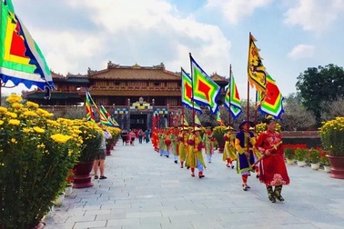 Tái hiện Tết Cung đình xưa tại Văn Miếu - Quốc Tử Giám