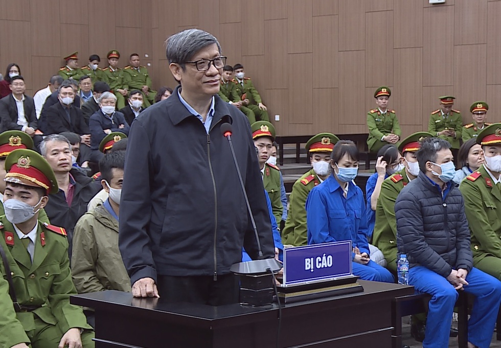 Nhật ký xét xử Việt Á: Phan Quốc Việt và câu chuyện cảm ơn, hoa hồng - 2 Nhật ký xét xử Việt Á: Phan Quốc Việt và câu chuyện cảm ơn, hoa hồng - 2