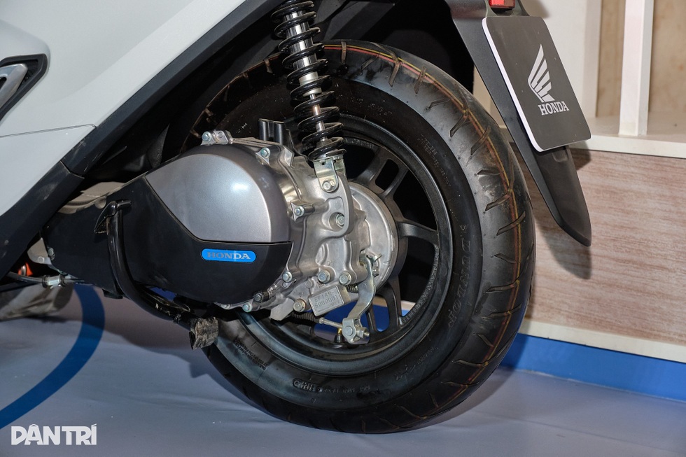 Honda CUV e: - Thuê xe máy điện mỗi tháng 1,5 triệu đồng là đắt hay rẻ? - 6 Honda CUV e: - Thuê xe máy điện mỗi tháng 1,5 triệu đồng là đắt hay rẻ? - 6