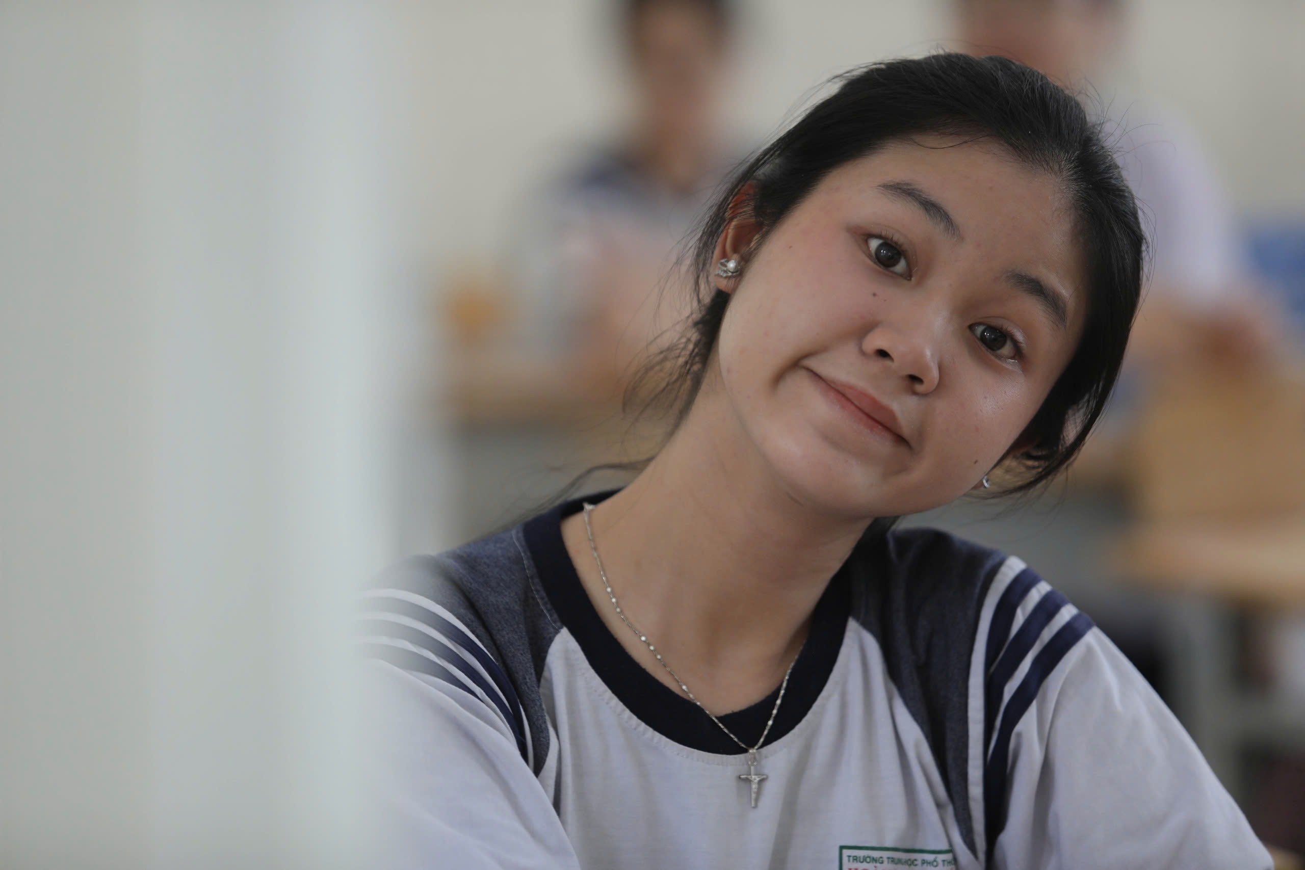 Ngày cuối thi tốt nghiệp THPT 2025: Một phòng có thể có tới 5 môn thi - 3 Ngày cuối thi tốt nghiệp THPT 2025: Một phòng có thể có tới 5 môn thi - 3