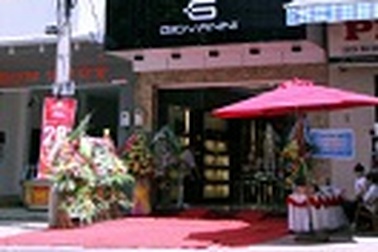 Giovanni khai trương gian hàng đầu tiên tại vùng đất Tây Nguyên