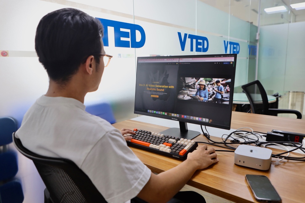 Veo 3 làm hết việc: Nơi sếp làm tất ăn cả, nơi đóng băng tuyển dụng - 4 Veo 3 làm hết việc: Nơi sếp làm tất ăn cả, nơi đóng băng tuyển dụng - 4