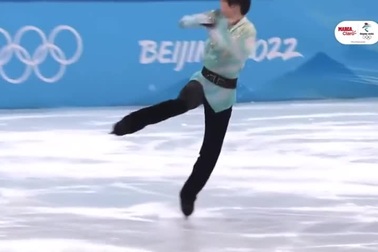 Cú ngã thảm họa khiến "Hoàng tử sân băng" tuột mất huy chương Olympic