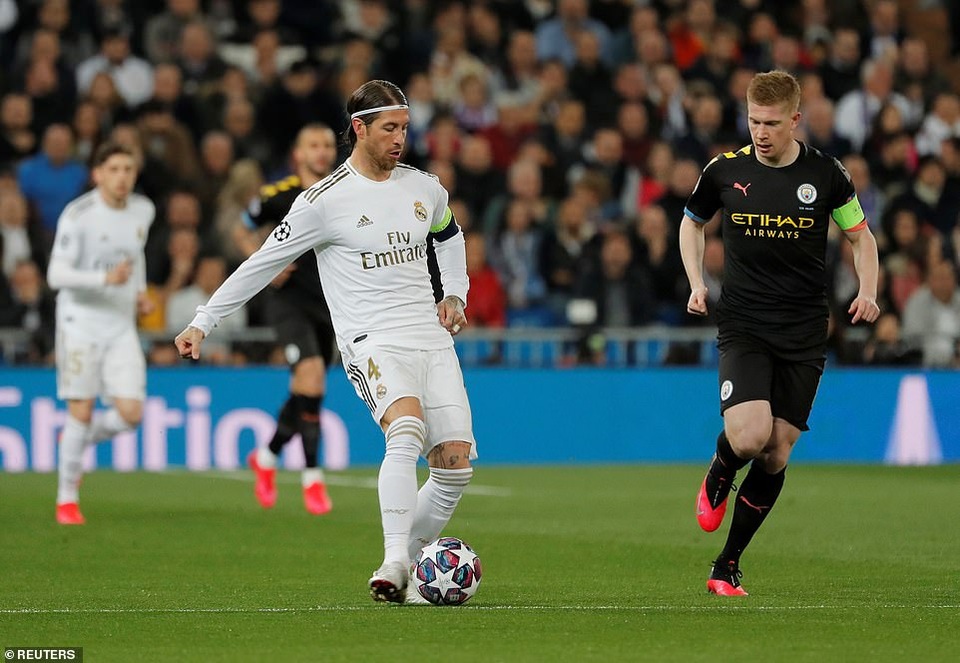 Những khoảnh khắc Man City hạ gục Real Madrid tại Bernabeu - 3 Những khoảnh khắc Man City hạ gục Real Madrid tại Bernabeu - 3