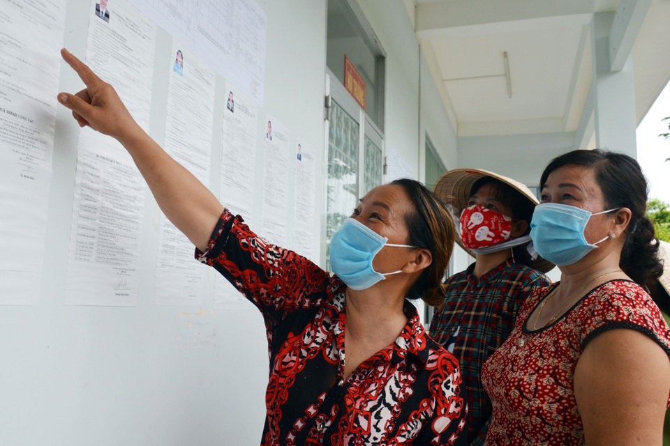 Cử tri đảo Hòn Khoai, Hòn Chuối háo hức đi bầu cử sớm - 13 Cử tri đảo Hòn Khoai, Hòn Chuối háo hức đi bầu cử sớm - 13