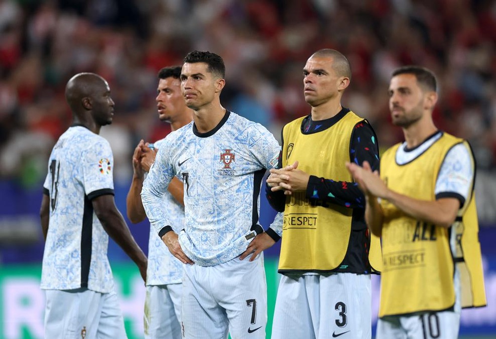 Thắng sốc Bồ Đào Nha, Georgia giành tấm vé lịch sử dự vòng 1/8 Euro 2024 - 2