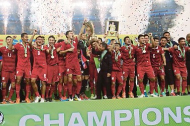 Người Mã cũng ngả mũ bái phục chiến thắng của Thái Lan ở AFF Cup
