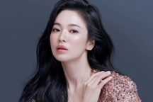 Song Hye Kyo chia sẻ về cảnh 18+, chấp nhận xuống sắc trong "The Glory"