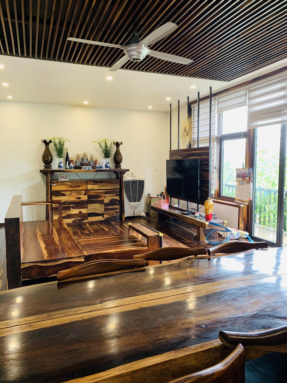 Biệt thự đẹp như trời Âu, bên trong toàn gỗ cao cấp của gia đình ở Hà Nội - 7