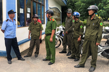 Muốn làm trật tự thôn phải qua hội đồng xét tuyển