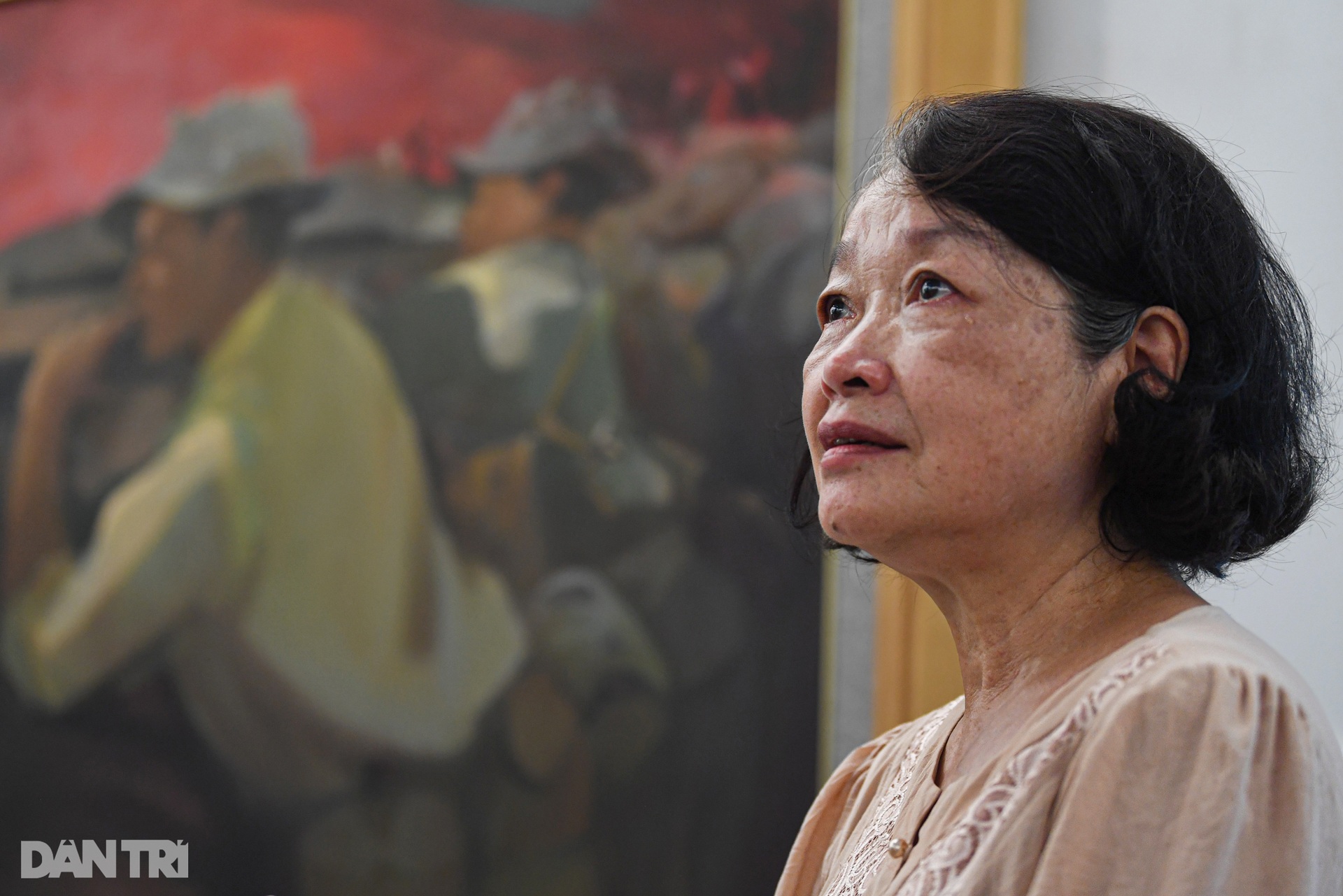 Hình tượng người lính, người mẹ VNAH qua triển lãm Còn mãi với thời gian - 9 Hình tượng người lính, người mẹ VNAH qua triển lãm Còn mãi với thời gian - 9