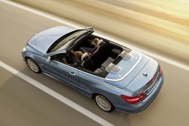 Hình ảnh chính thức đầu tiên của E-Class mui trần