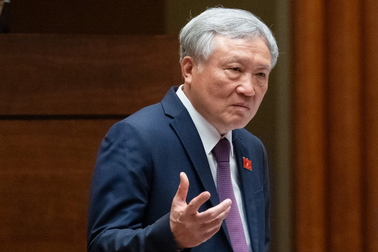 "Vợ chồng ly dị, không thể mới một bên đồng ý mà cho đưa lên mạng"