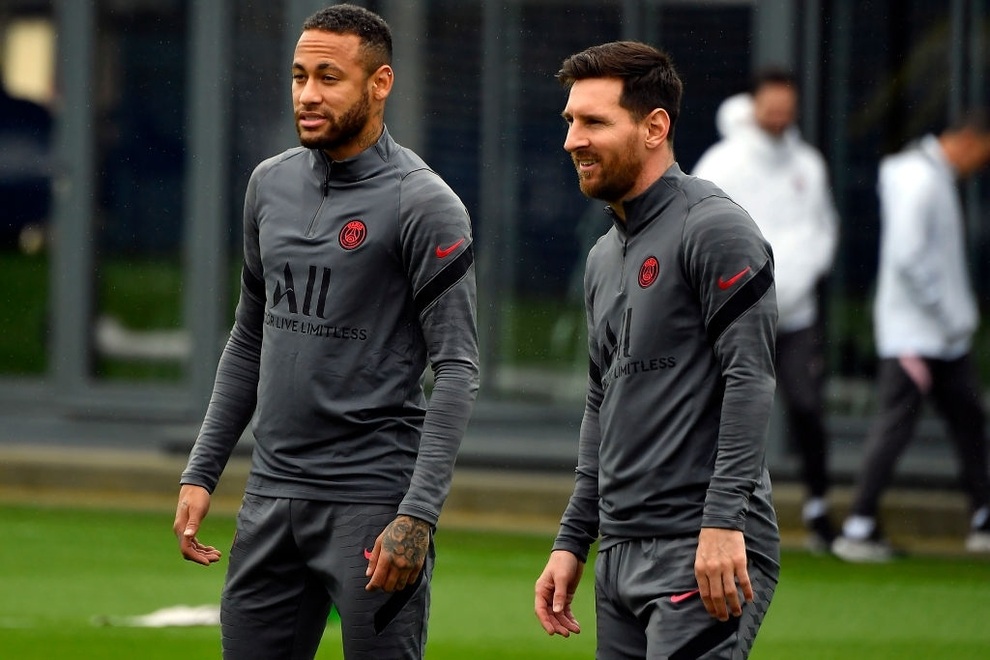 HLV Pep Guardiola nói điều bất ngờ về tam tấu Messi - Neymar - Mbappe - 1 HLV Pep Guardiola nói điều bất ngờ về tam tấu Messi - Neymar - Mbappe - 1