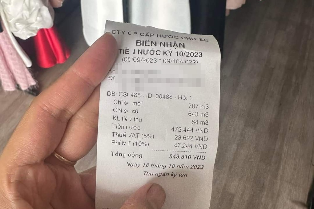 Vụ nợ tiền điện, cả huyện bị cắt nước: Công ty cấp nước thua lỗ nhiều năm - 4 Vụ nợ tiền điện, cả huyện bị cắt nước: Công ty cấp nước thua lỗ nhiều năm - 4
