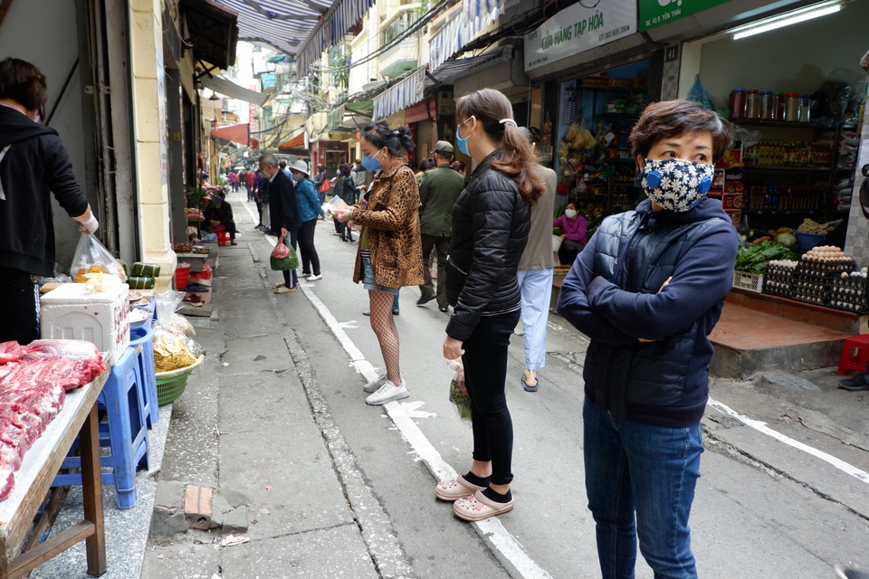 WHO: Việt Nam phải luôn sẵn sàng làn sóng thứ 2 của Covid-19 có thể ập đến - 4