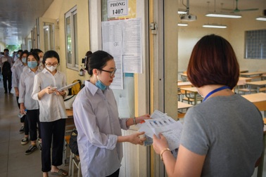 Nghẽn mạng đăng ký thi đánh giá năng lực của Đại học Quốc gia Hà Nội