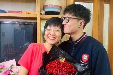 MC Thảo Vân: "Tôi độc thân nhưng không đơn độc"