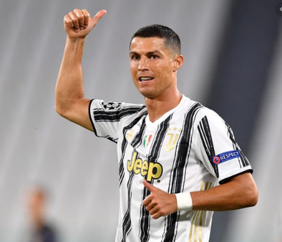 Khám phá về nữ đại gia xinh đẹp đang để mắt đến C.Ronaldo - 2