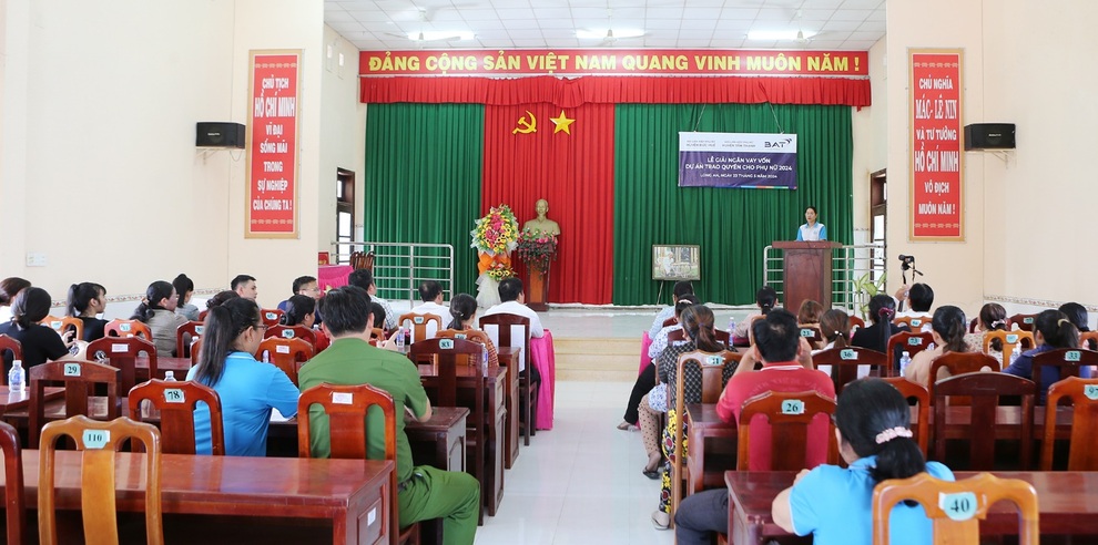 Doanh nghiệp Việt hưởng ứng chính sách bình đẳng giới của Liên hợp quốc - 3 Doanh nghiệp Việt hưởng ứng chính sách bình đẳng giới của Liên hợp quốc - 3