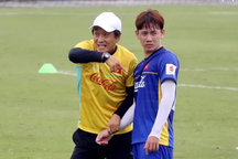 VFF giao chỉ tiêu HCV SEA Games cho trợ lý Lee Young Jin
