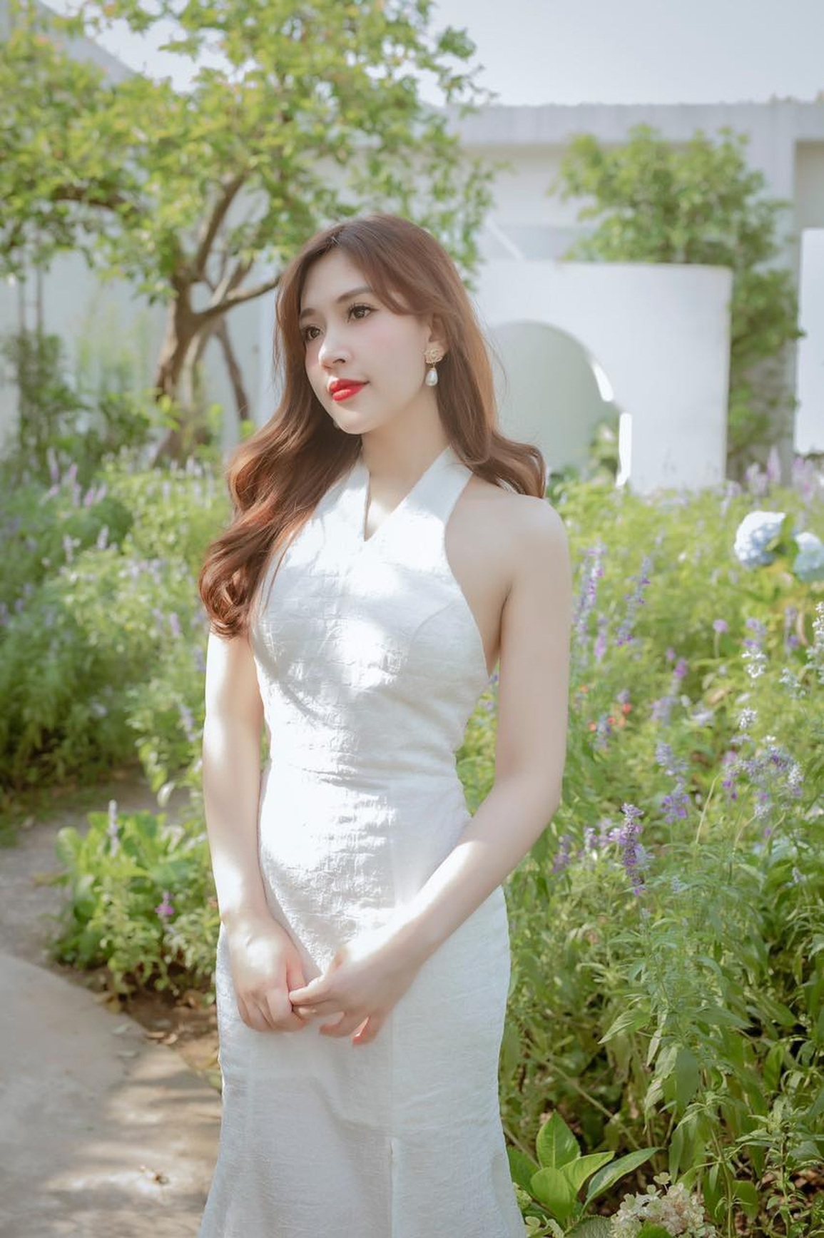 Nhan sắc xinh đẹp của MC Minh Đức dẫn lễ thượng cờ SEA Games 31 - 4 Nhan sắc xinh đẹp của MC Minh Đức dẫn lễ thượng cờ SEA Games 31 - 4