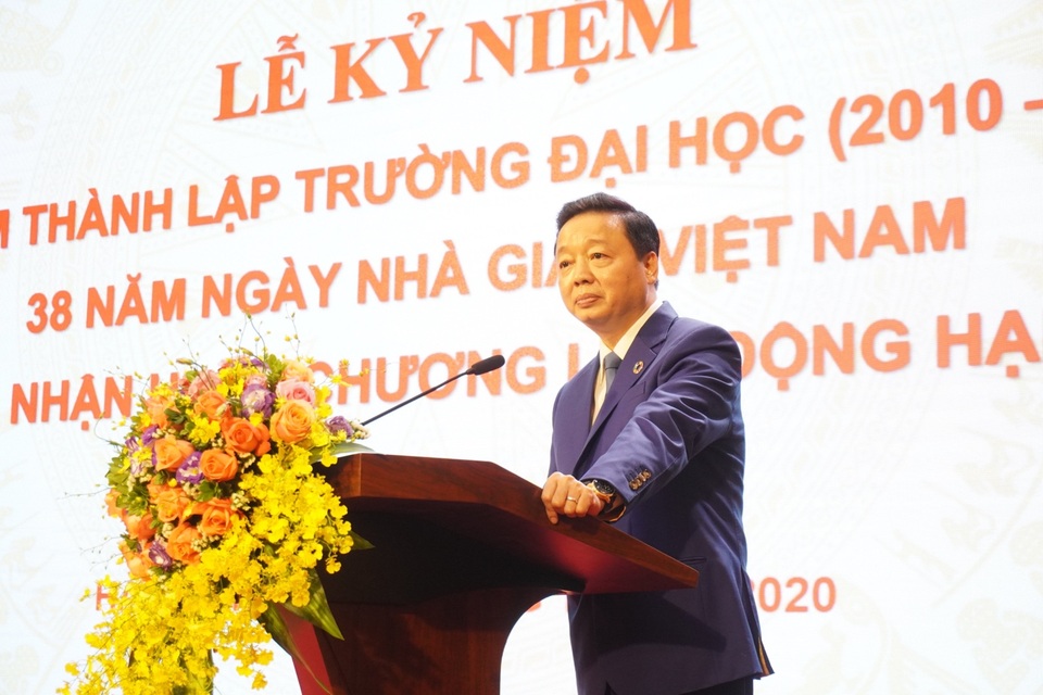 Đại học Tài nguyên và Môi trường Hà Nội kỷ niệm 10 năm thành lập - 4 Đại học Tài nguyên và Môi trường Hà Nội kỷ niệm 10 năm thành lập - 4