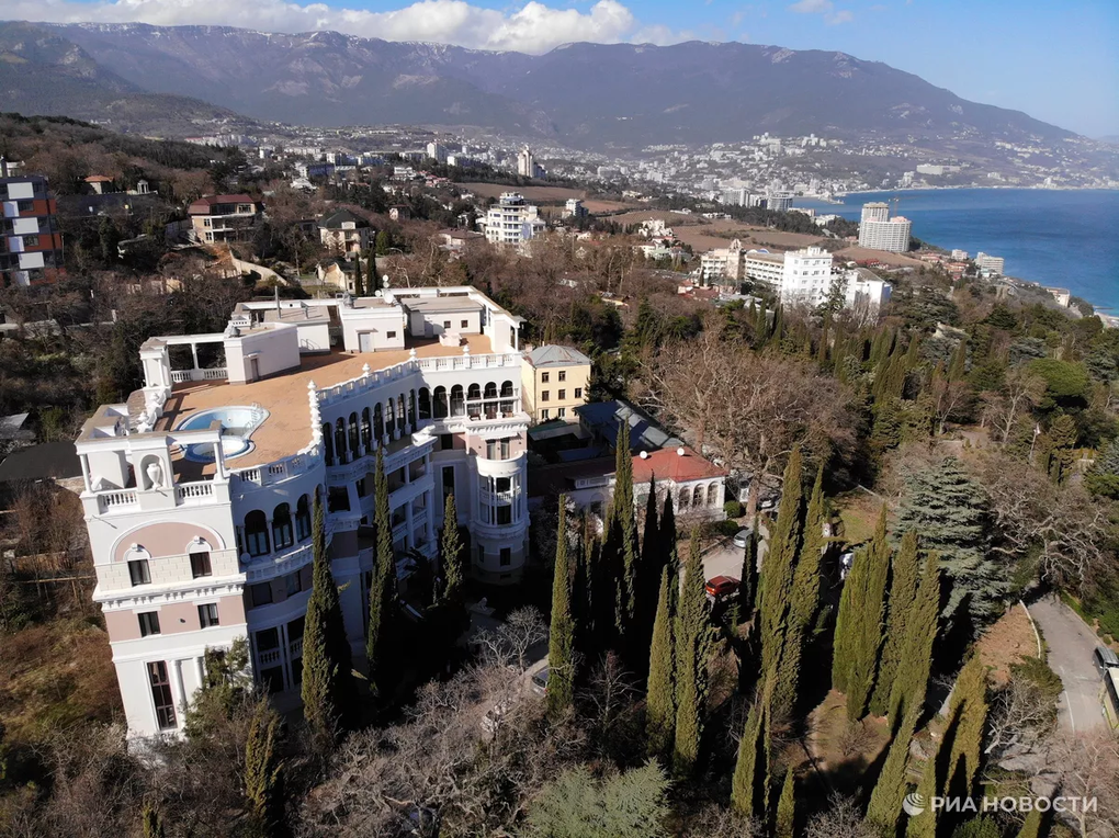 Chính quyền Crimea bán căn hộ tịch thu của Đệ nhất phu nhân Ukraine - 1 Chính quyền Crimea bán căn hộ tịch thu của Đệ nhất phu nhân Ukraine - 1