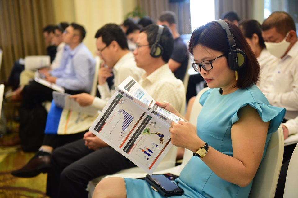 Điện mặt trời mái nhà: Tiềm năng đã sẵn, cần thêm đòn bẩy - 2 Điện mặt trời mái nhà: Tiềm năng đã sẵn, cần thêm đòn bẩy - 2