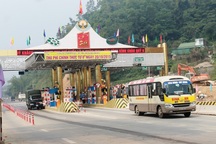 Phí cao, lợi nhuận khủng, các trạm BOT lại đồng loạt tăng mức thu