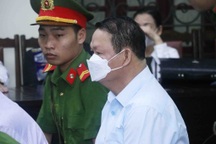 Cựu Bí thư Lào Cai Nguyễn Văn Vịnh bị đề nghị 5-6 năm tù