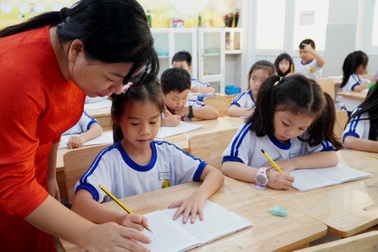 Giáo viên tha thiết mong nghỉ Tết đúng nghĩa, không phải lo dạy bù